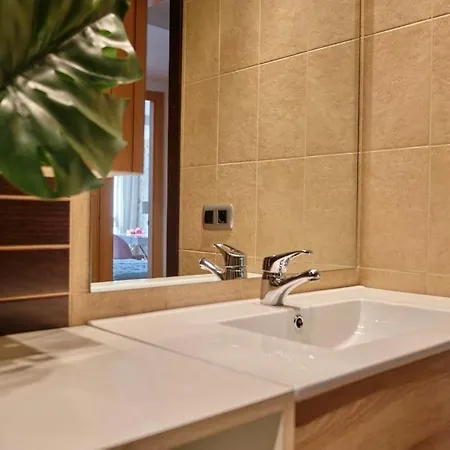 Plaza Espana Apartment *
